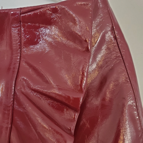 Mango Casual womens skirt small red gloss vinyl pencil mini zipper - Picture 2 of 5